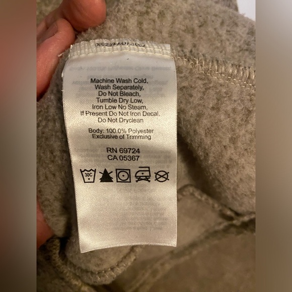 Columbia Women’s 1/4 button hooded sweatshirt, small - Picture 5 of 5